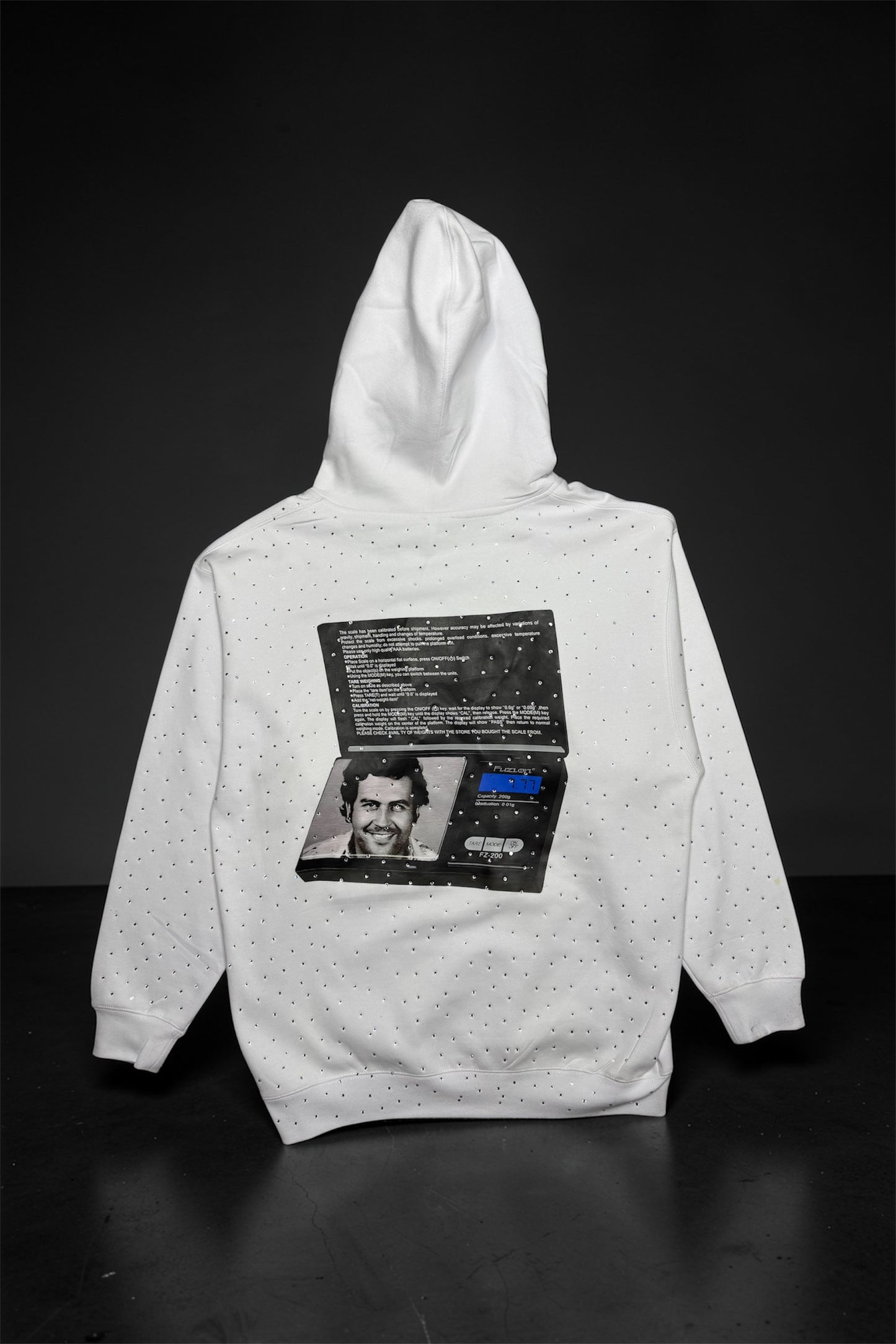WHiTE SNOW HEAVYWEiGHT "PABLO  ESCOBAR" HOODiE